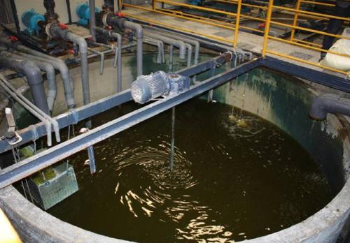 丰满人妻厨房无码69麻豆